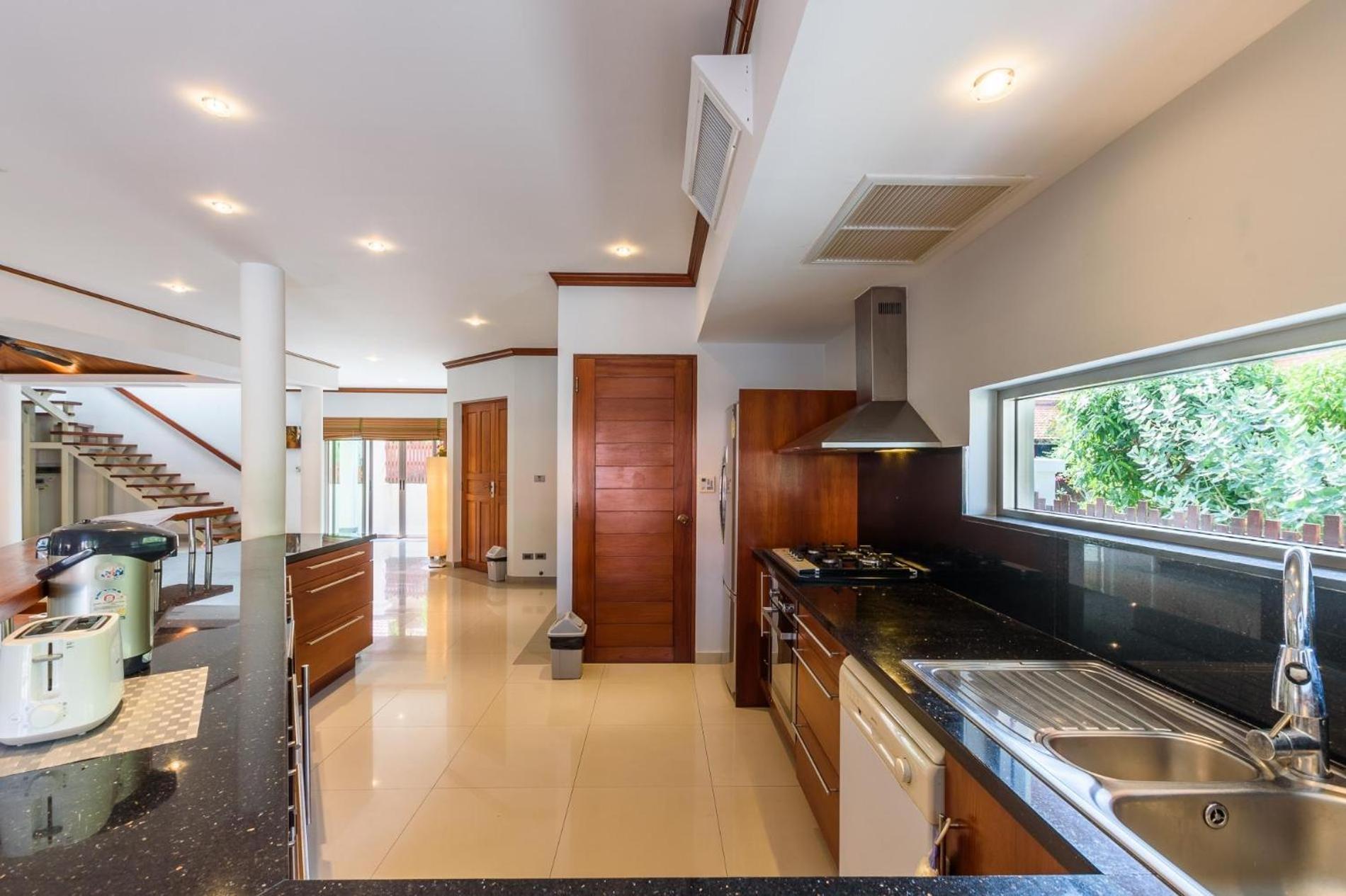 Amber Pool Villa Naiharn Rawai Ngoại thất bức ảnh