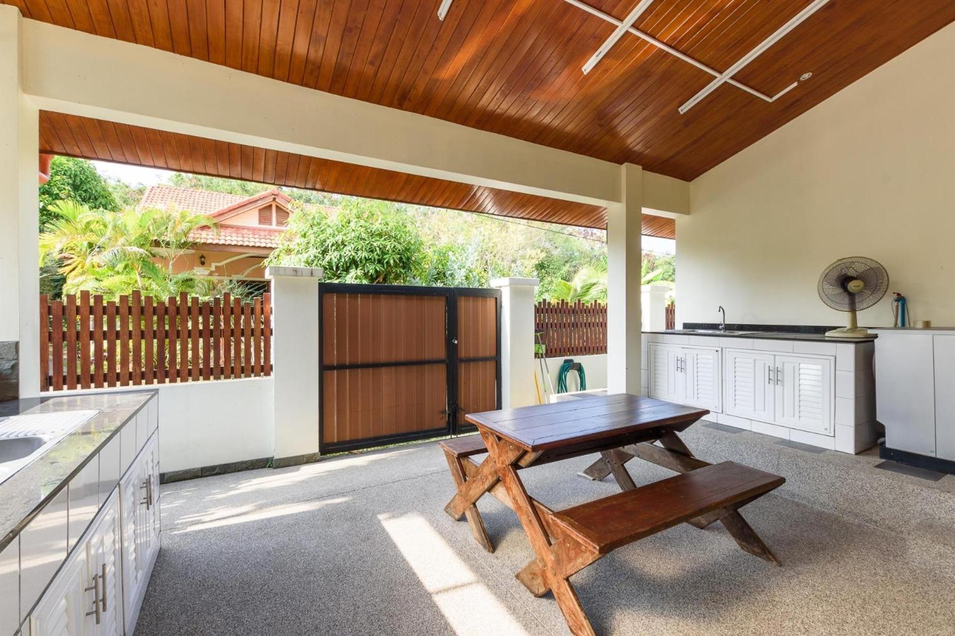 Amber Pool Villa Naiharn Rawai Ngoại thất bức ảnh