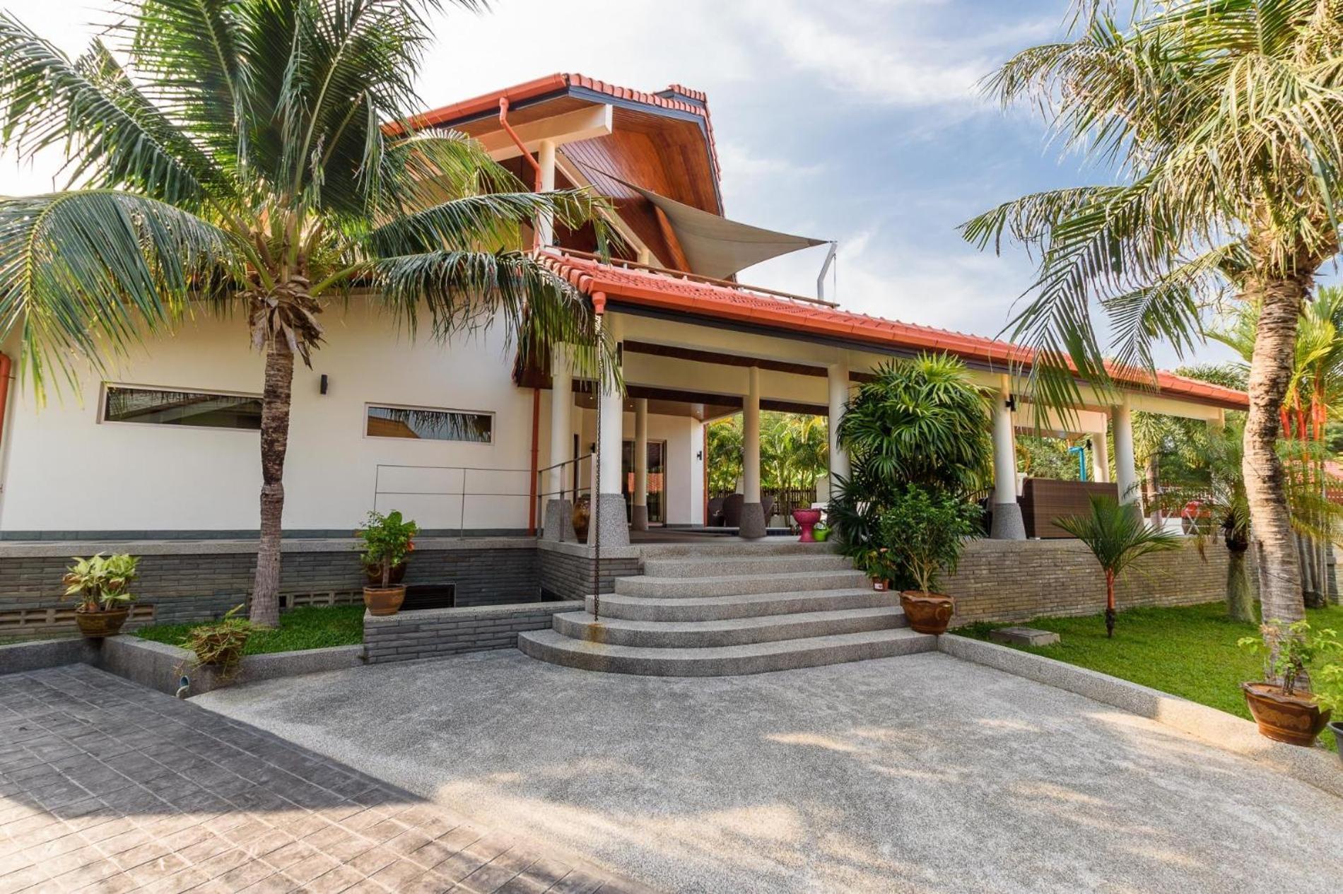 Amber Pool Villa Naiharn Rawai Ngoại thất bức ảnh
