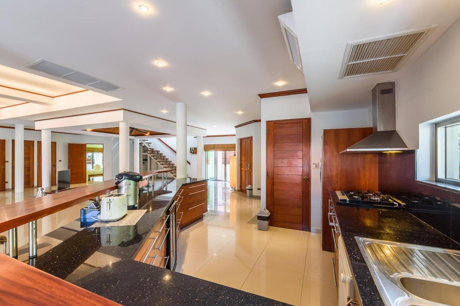Amber Pool Villa Naiharn Rawai Ngoại thất bức ảnh